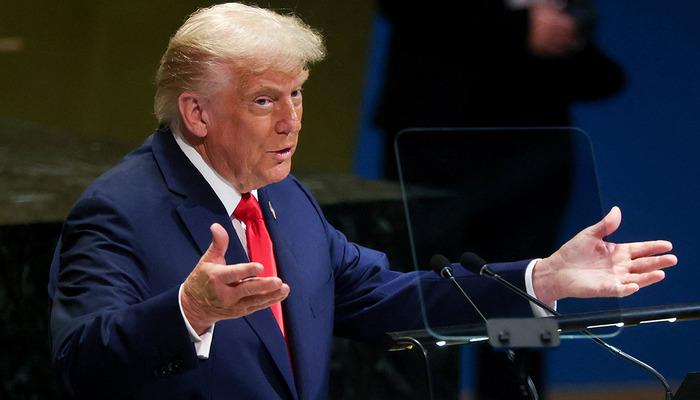 Son dakika | Trump başlar başlamaz ‘prompter’ krizi! BM kürsüsünden BM’ye sitem etti: “7 savaş bitirdim, bir kere yardım teklif etmediler”