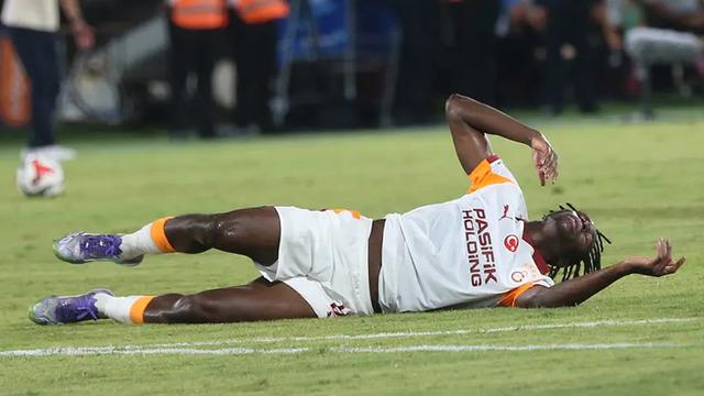 Galatasaray’dan sakat futbolculara dair yeni bilgi!
