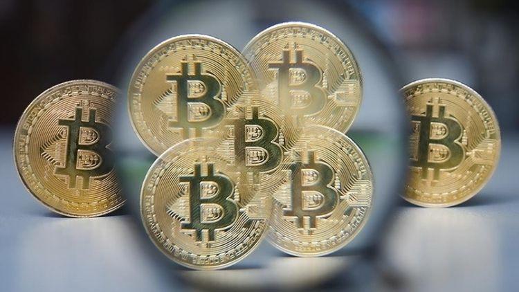 Bitcoin, hazirandan beri ilk kez psikolojik sınıra indi