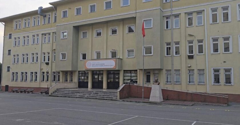 Lisede trajik şaka: 16 yaşındaki öğrenci yaşamını yitirdi