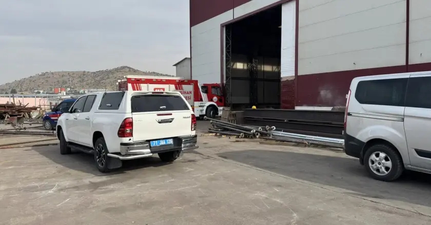 Kırıkkale’de iş kazası: 3 tonluk sacın altında kalan iki işçi hayatını kaybetti