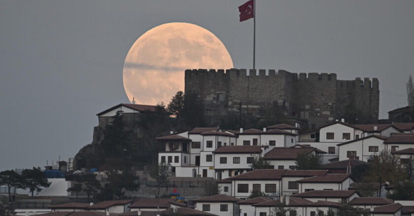 Yılın Son Süper Ay’ı: Türkiye’de “Kunduz Dolunayı” Görüntüleri