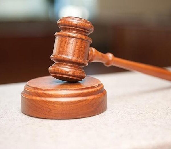 Daltonlar ve Barış Boyun çetesinin genç üyeleri için hapis istemi