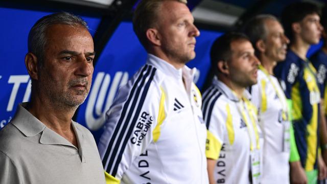 Fenerbahçe’de 4 futbolcu kadro dışı mı bırakıldı? ‘Neşter’ iddiası olay oldu