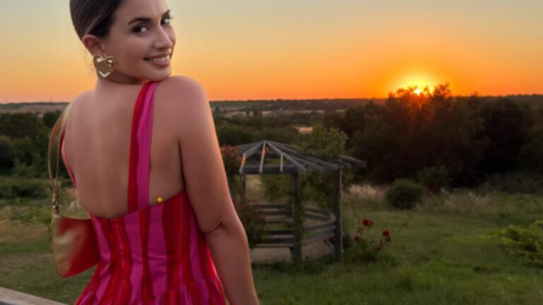 Buse Terim yeni yaşını sevgilisiyle kutladı! Romantik pozlar gündemde